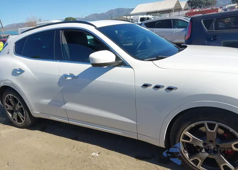 2017 Maserati Levante from USA, damaged, VIN ZN661XUS3HX217524